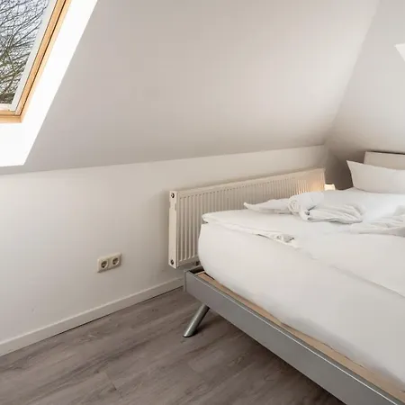 Haus 5 Elemente- Wasser Mit Terrasse Und Bio-kamin Koserow