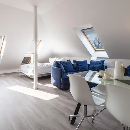 Haus 5 Elemente- Wasser Mit Terrasse Und Bio-kamin Lejlighed *