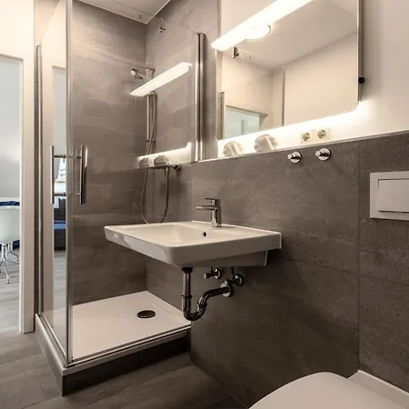 Haus 5 Elemente- Wasser Mit Terrasse Und Bio-kamin Koserow