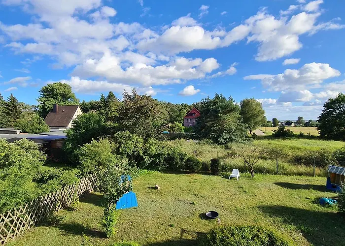 아파트 Haus 5 Elemente- Wasser Mit Terrasse Und Bio-kamin 코세로우