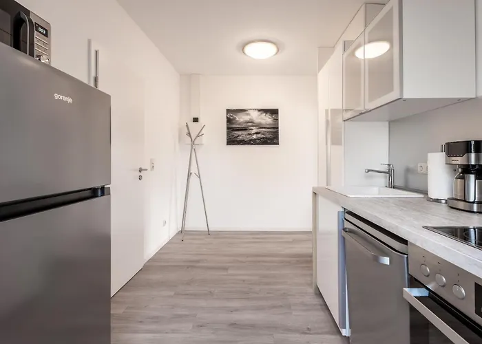 Haus 5 Elemente- Wasser Mit Terrasse Und Bio-kamin 아파트 코세로우