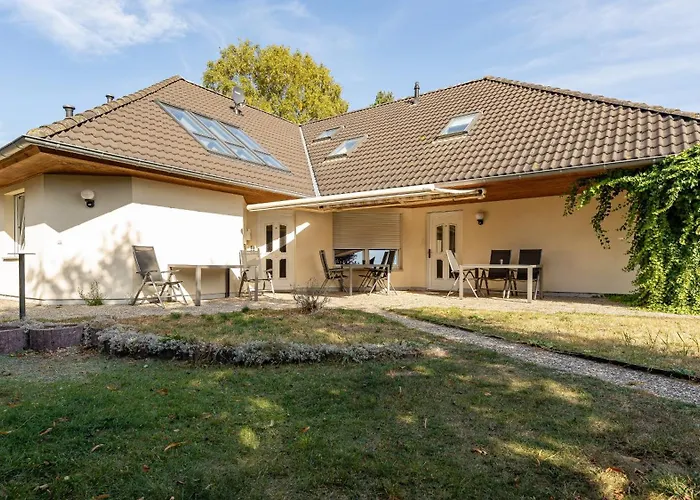 아파트 Haus 5 Elemente- Wasser Mit Terrasse Und Bio-kamin